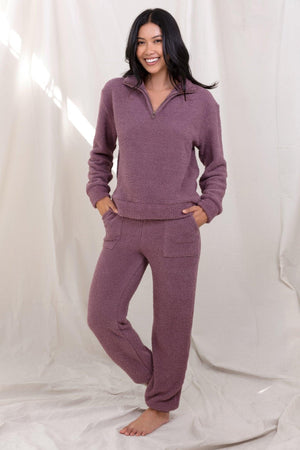 Comfort Queen Pullover - Sleepwear & Loungewear - Winter Bloom